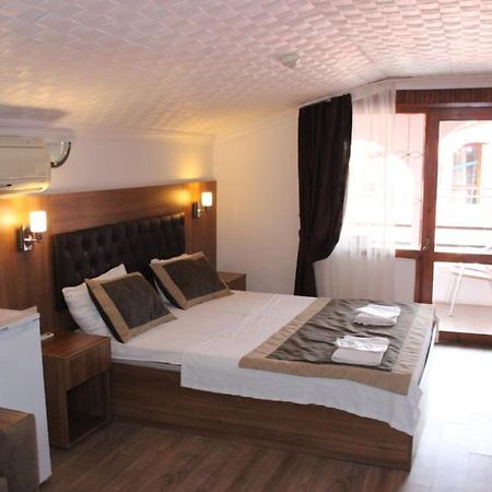 Diamond City Resort Hotel Бююкчекмедже Екстериор снимка