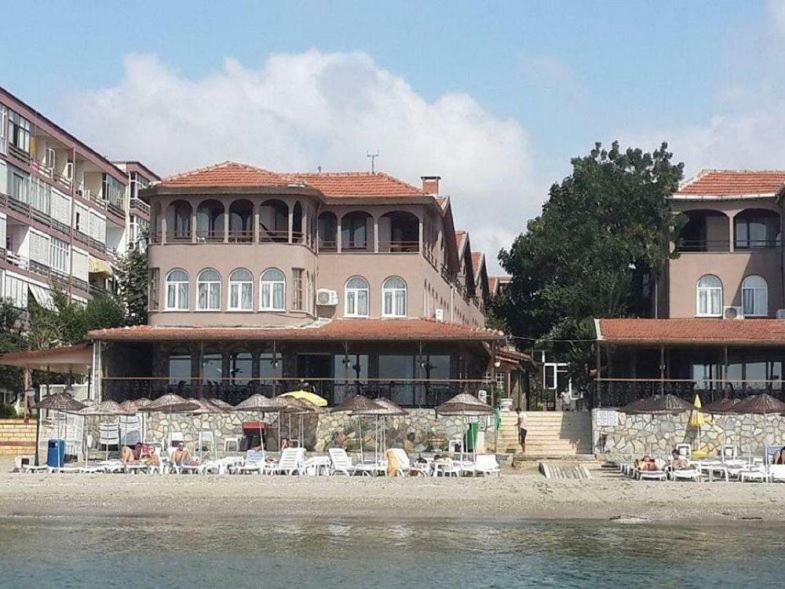 Diamond City Resort Hotel Бююкчекмедже Екстериор снимка