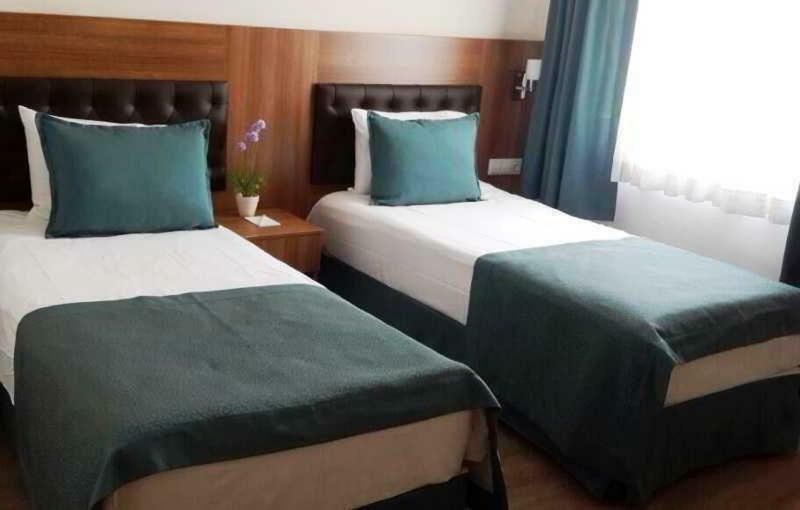 Diamond City Resort Hotel Бююкчекмедже Екстериор снимка